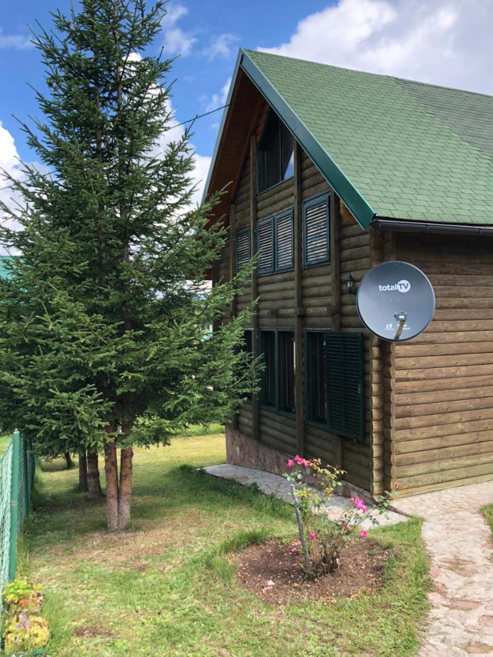 Kuca U Borju - House In Pines Apartment ชาเบลียค ภายนอก รูปภาพ