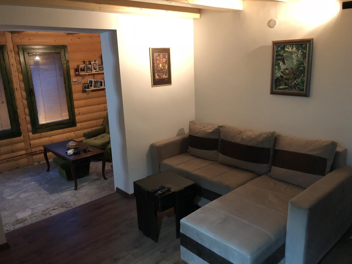 Kuca U Borju - House In Pines Apartment ชาเบลียค ภายนอก รูปภาพ