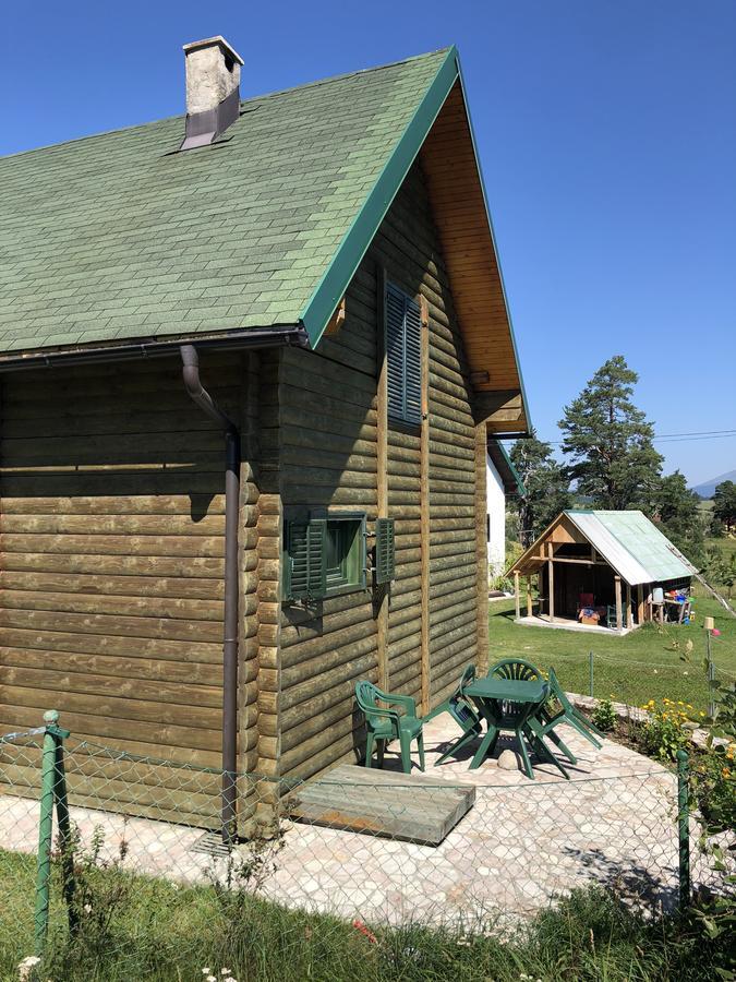 Kuca U Borju - House In Pines Apartment ชาเบลียค ภายนอก รูปภาพ
